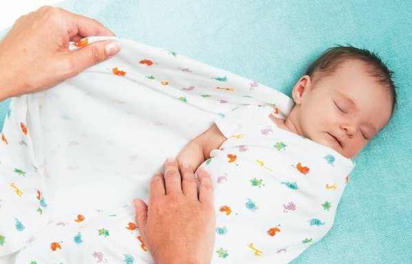 Devo spazzare un neonato?