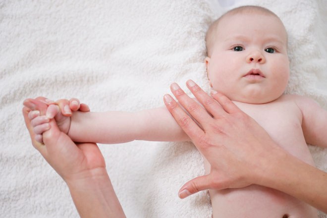 Suggerimento 1: Come massaggiare un bambino