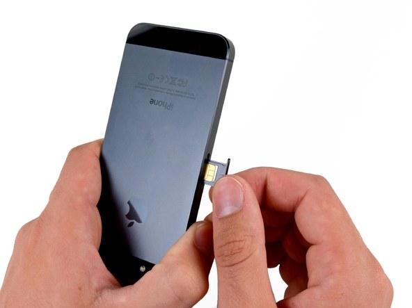 Come ottenere una carta SIM dall'iPhone