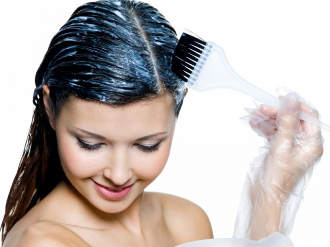 Come fare maschere di yogurt per i capelli