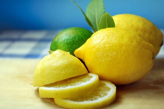 Limone per unghie bellezza