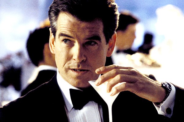 Cocktail preferiti dell'agente 007: preparare e servire