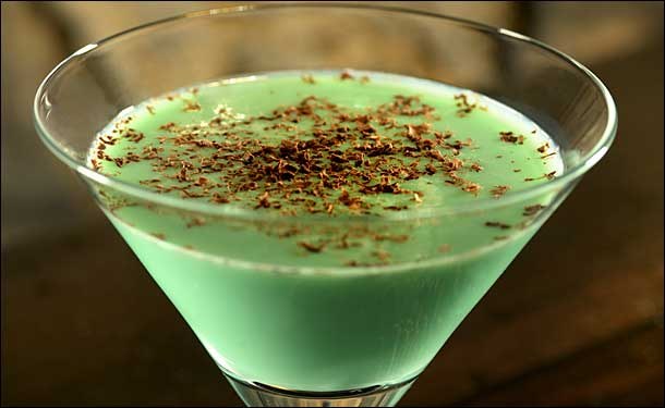 Come fare un cocktail "Grasshopper"