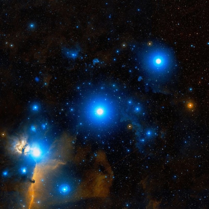 Come identificare le stelle nel cielo