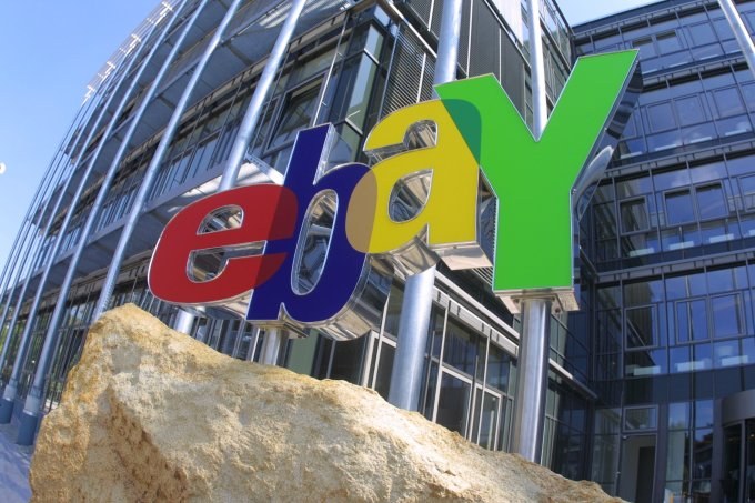 Quando l'asta di eBay apre un ufficio rappresentante russo